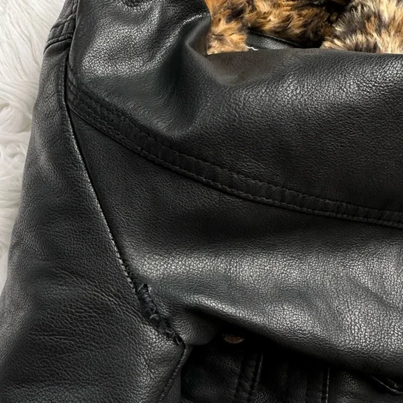 [ Levi’s ] Women’s Leopard Print Fur Lined Leather Jacket - Picture 16 of 16